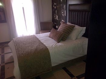Quo Vadis Hotel Abuja Ngoại thất bức ảnh